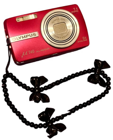Olympus μ 740 (Stylus 740) – Retro Aparat Cyfrowy z 2007 Roku | 7,1 MP | 5x Zoom Optyczny | All-Weather