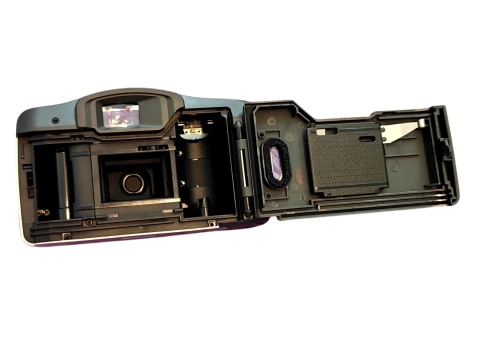 Canon Prima AF-9s – Aparat Analogowy 35 mm z 1994 Roku | Retro Point & Shoot