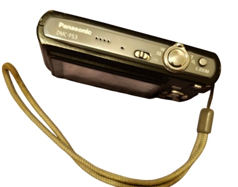 Panasonic Lumix DMC-FS3 – kompaktowy aparat cyfrowy 8.1 MP z obiektywem Leica