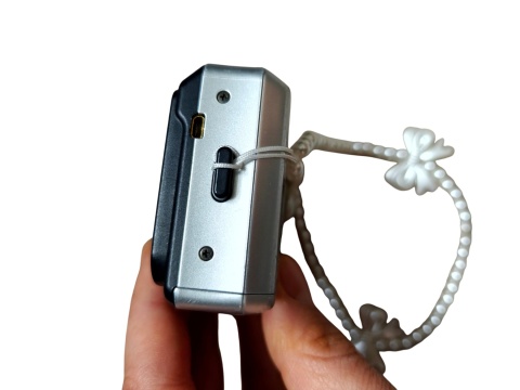Fujifilm FinePix C20 – 12 MP aparat cyfrowy | 3x Zoom | Kabel USB + Ozdobna bransoletka