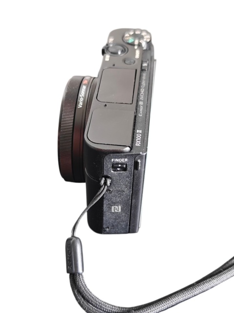Sony Cyber-shot DSC-RX100 III – aparat cyfrowy czarny RX100M3