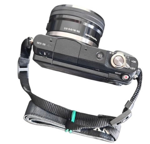 Sony Alpha NEX-3N – Czarny | 16 MP | 3x Zoom | Zestaw z pudełkiem